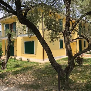 https://ca-de-lachille.hotelinveneto.com